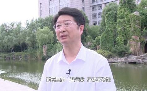 CCTV經濟半小時：誰制造了長江邊的“黑坑”